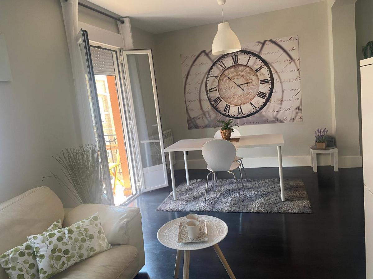 Apartamentos Logrono Centro, Tic Tac, Wifi Exteriér fotografie